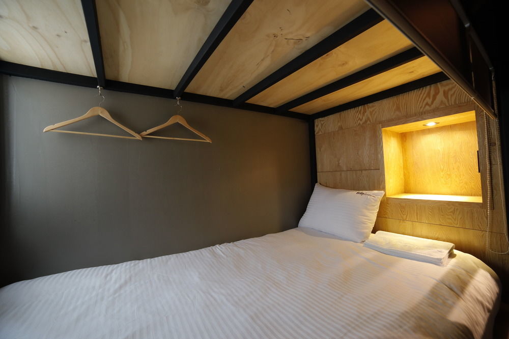 The Bay Guesthouse - Hostel 釜山広域市 エクステリア 写真